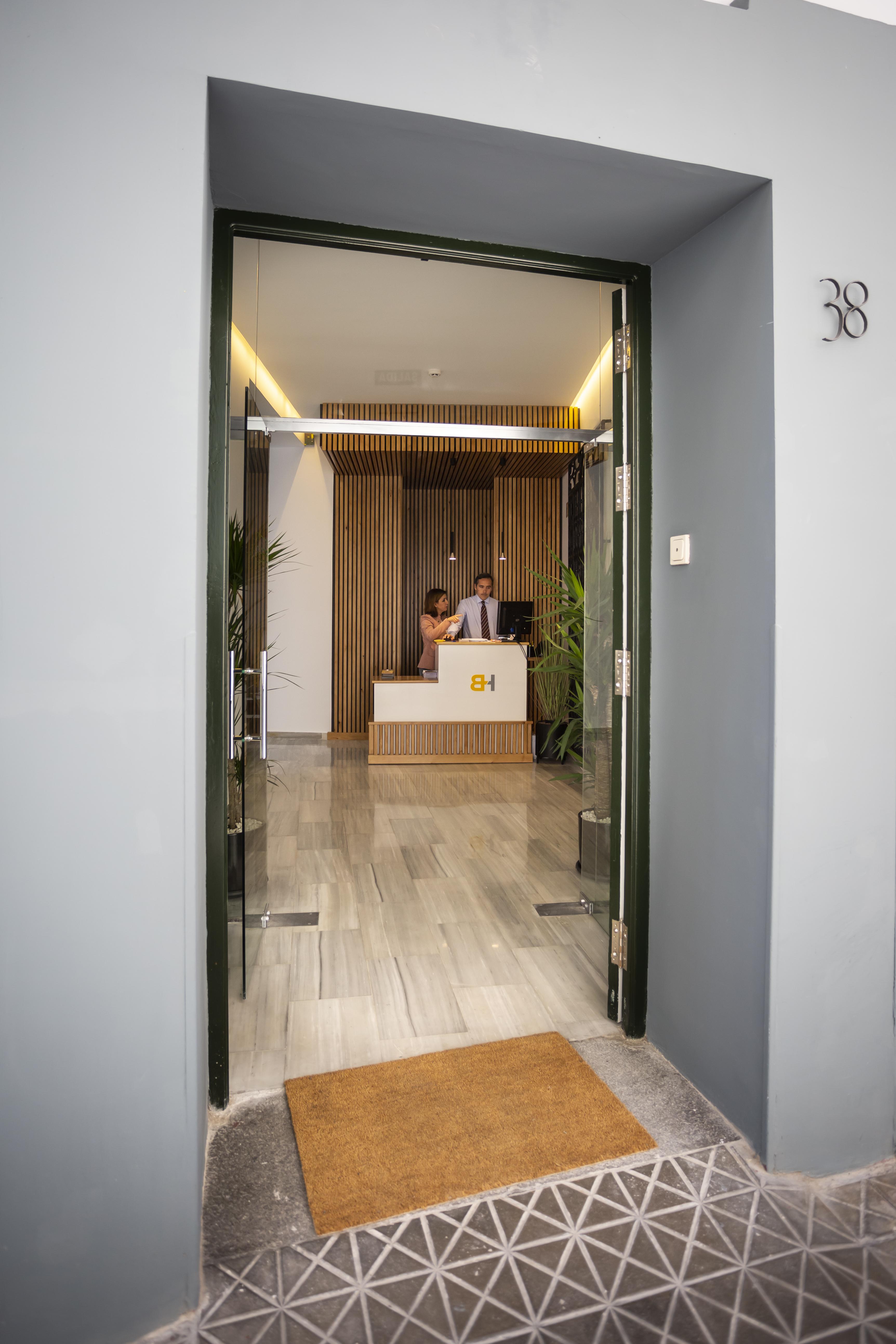 Basic Hotel Sevilla Catedral מראה חיצוני תמונה