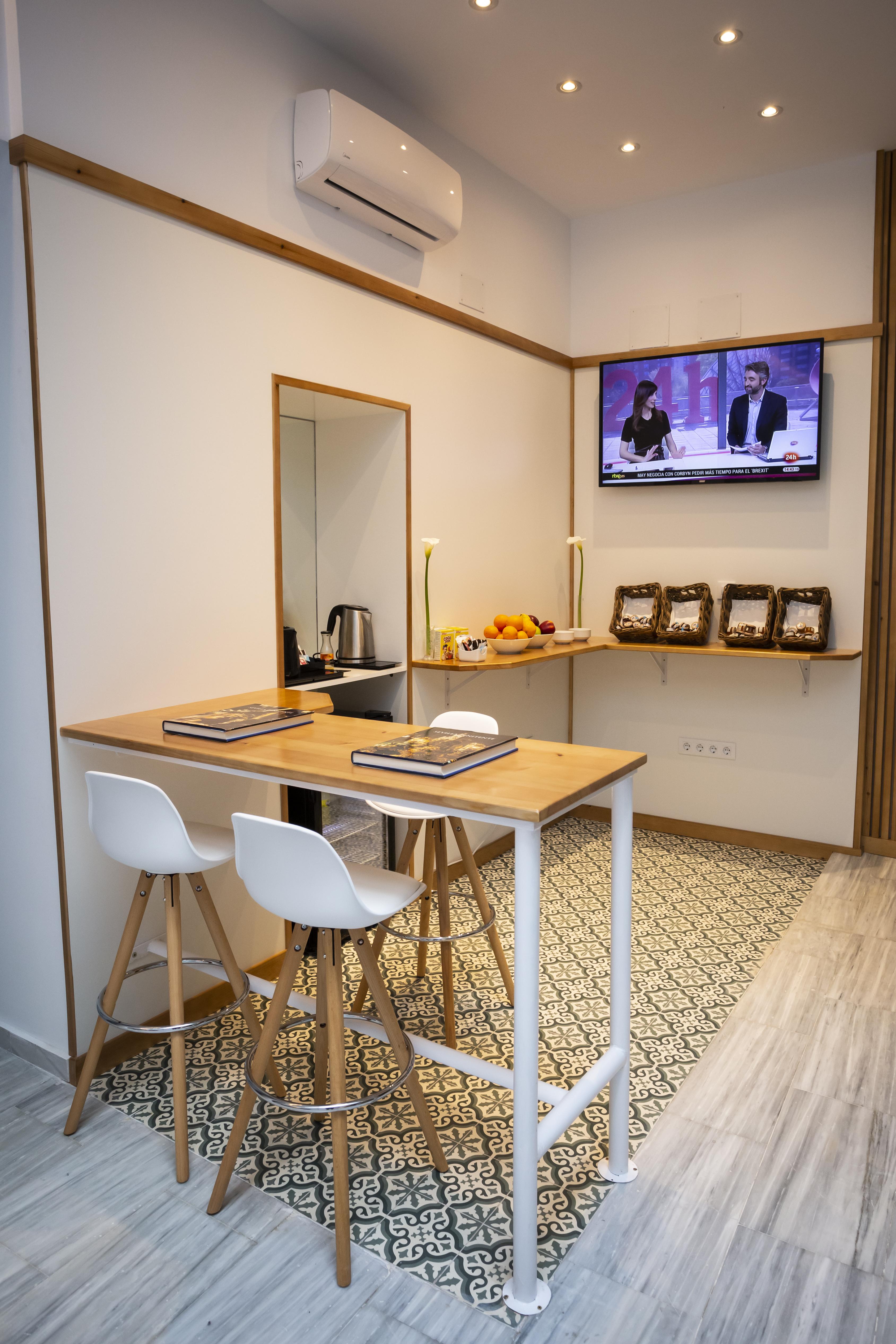 Basic Hotel Sevilla Catedral מראה חיצוני תמונה