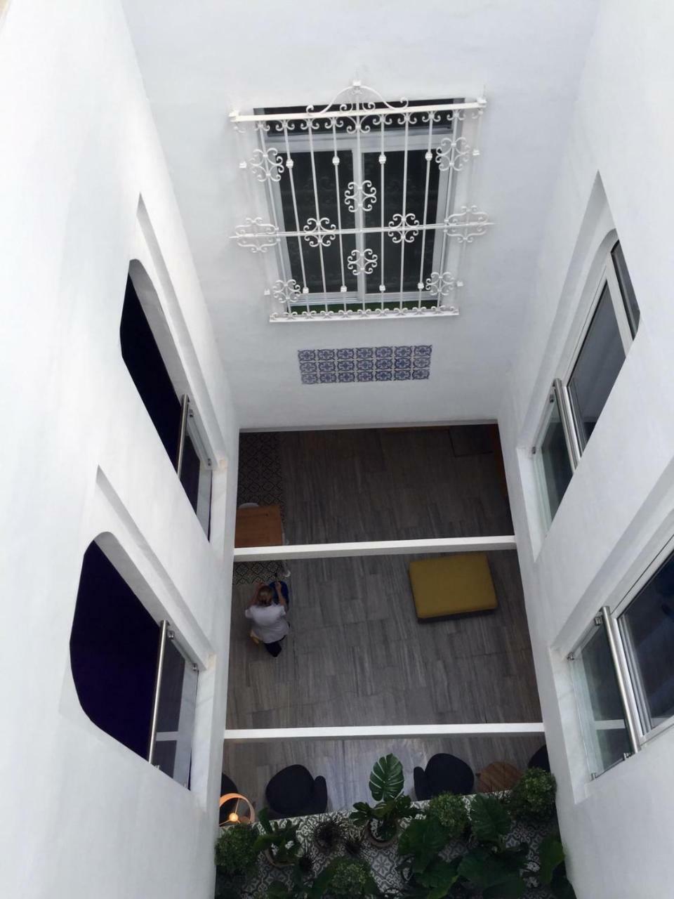 Basic Hotel Sevilla Catedral מראה חיצוני תמונה