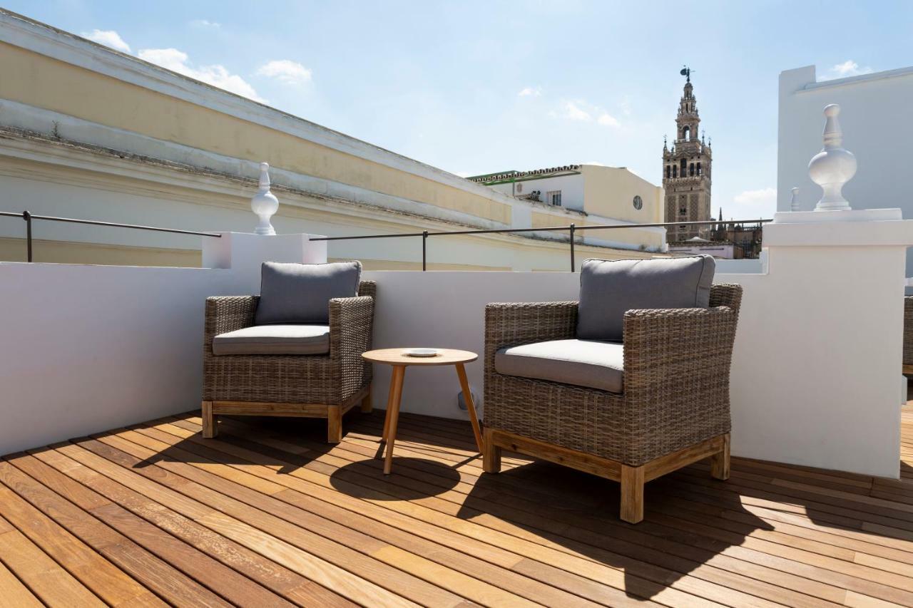 Basic Hotel Sevilla Catedral מראה חיצוני תמונה
