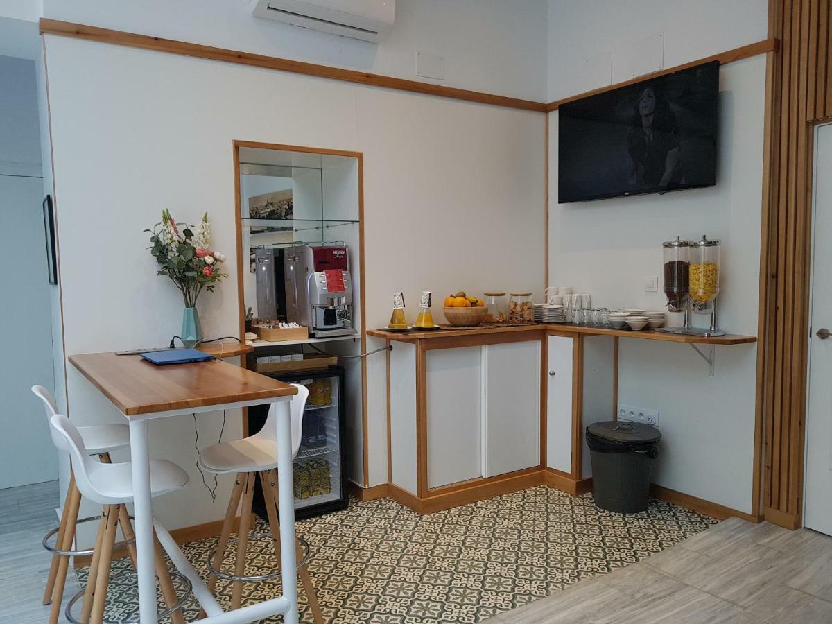 Basic Hotel Sevilla Catedral מראה חיצוני תמונה
